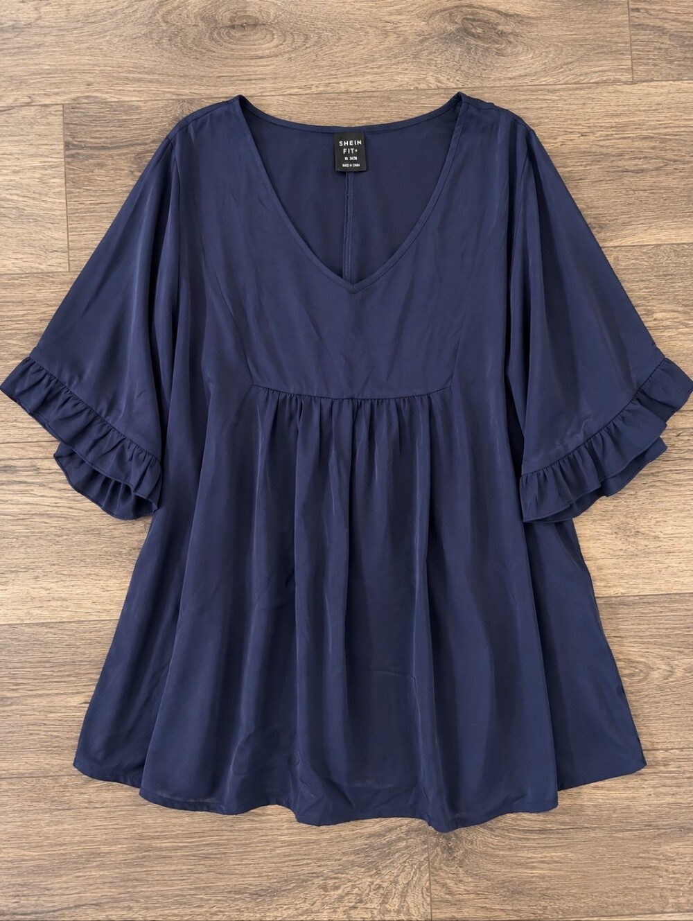 SHEIN Navy V-Neck Ruffle Sleeve Tunic Top